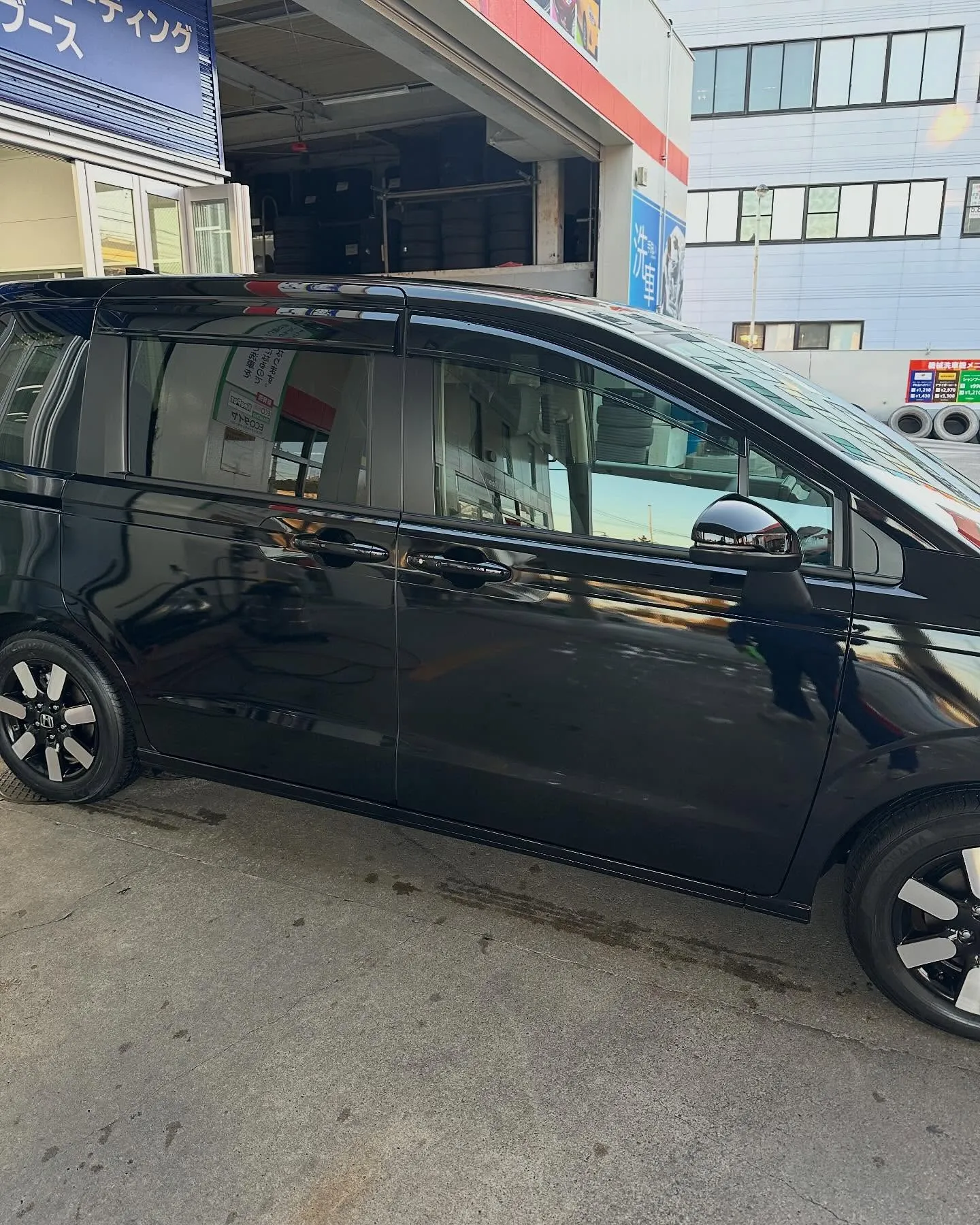 ホンダ フリードに「フレッシュキーパー」を施工しました。